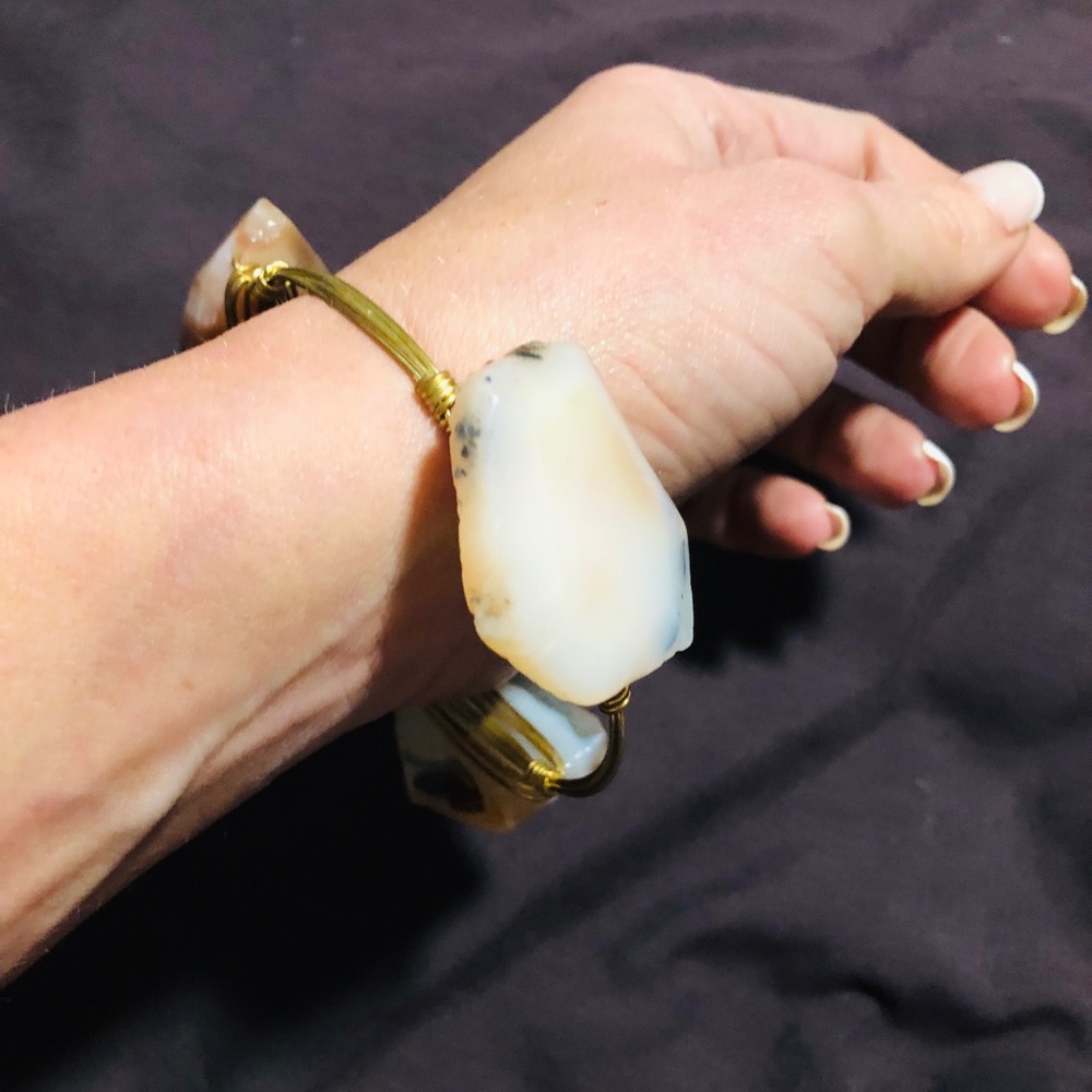 Bourbon and bowties bracelet - Picture 4 of 4